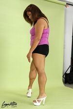 LegsUltra - Vivian Works Out Her Legs